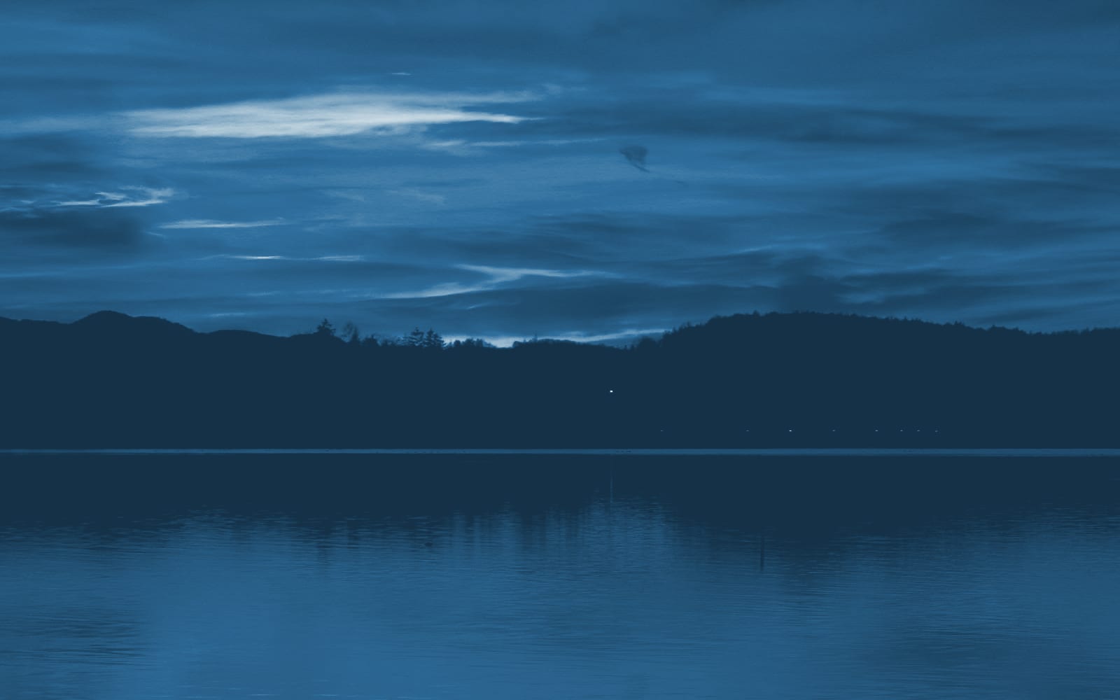 Starnberger See — Fotomotiv im See-Blau-Look