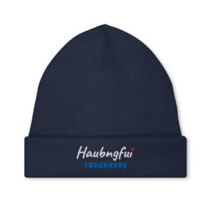 Gestrickte Beanie STAU295 mit gesticktem Haubngfui-Schriftzug und Seename Tegernsee in See-Blau
